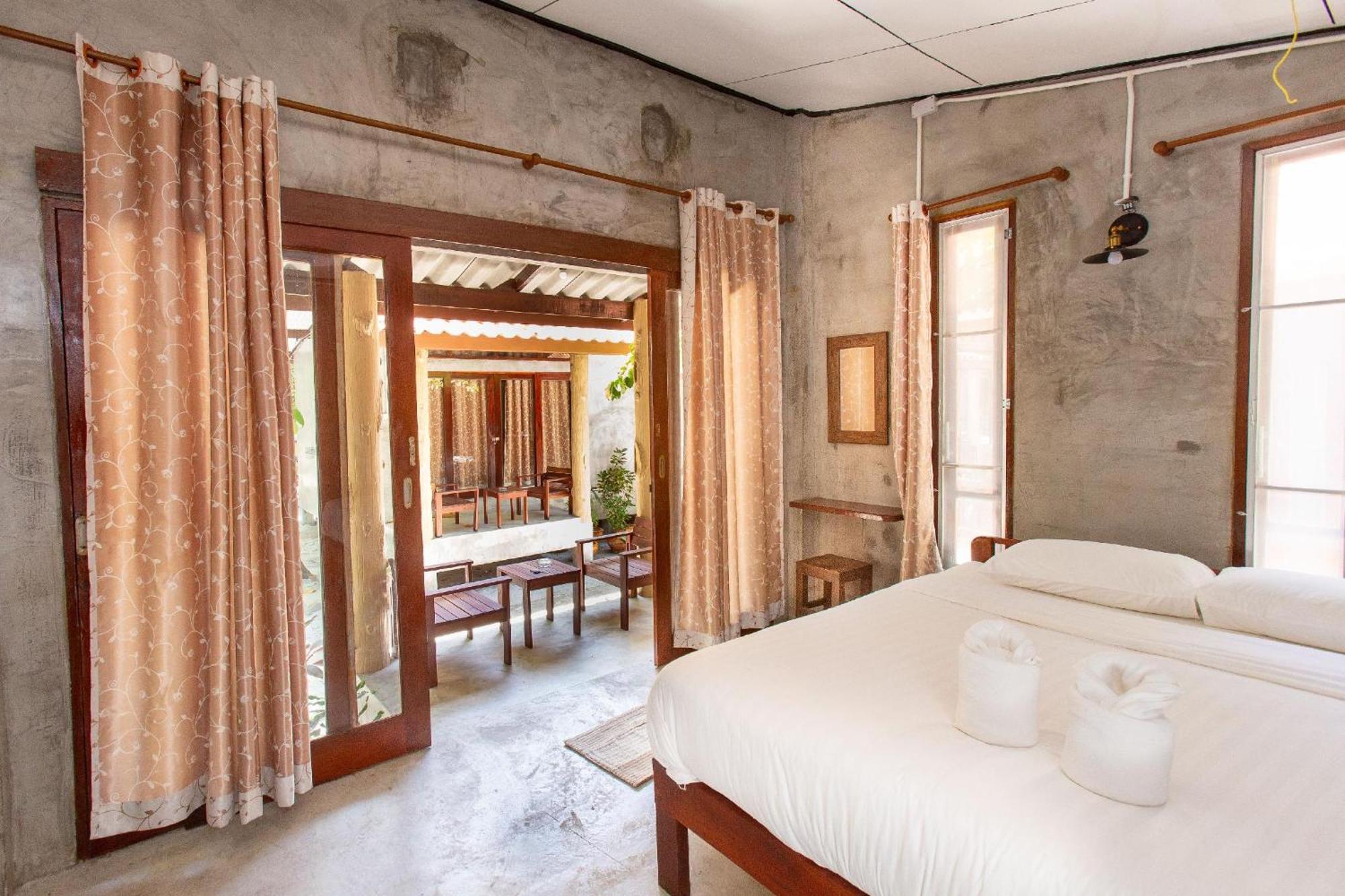 Frog Beach House Koh Phayam Dış mekan fotoğraf